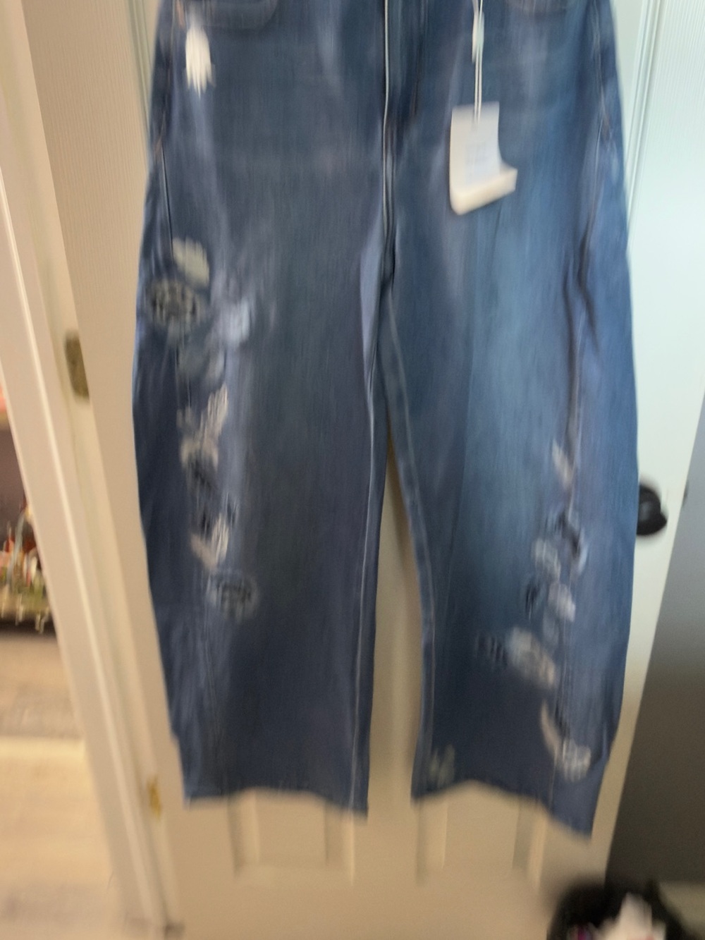 NWT Women's FLOWER embroidered barrel Wide-Leg Jeans - Classic Denim